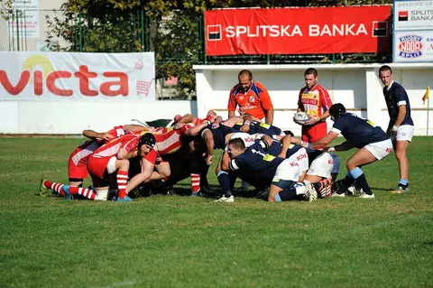 Seniori na terenu, fotografija iz arhive kluba